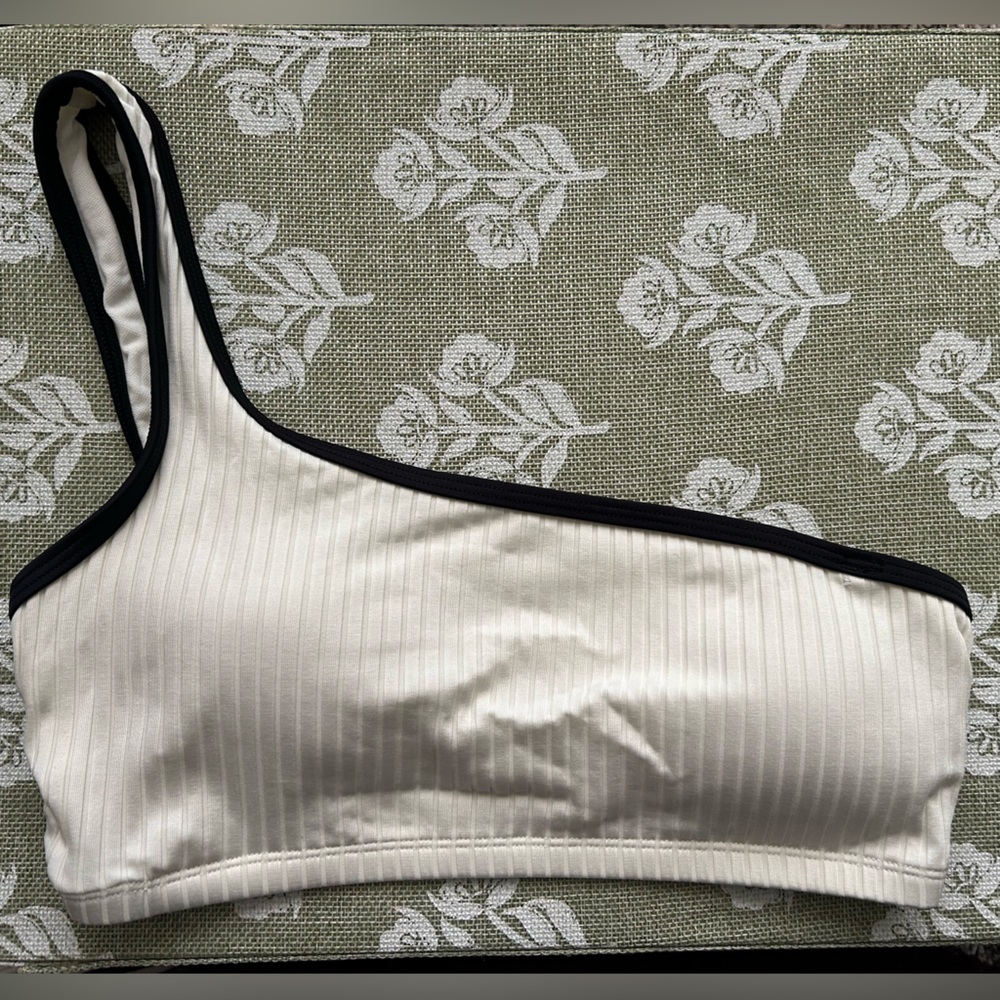 Black & White Ribbed Binkini Set